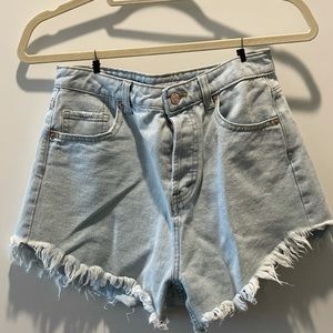 Wild Fable high waisted  Jean Shorts size 6